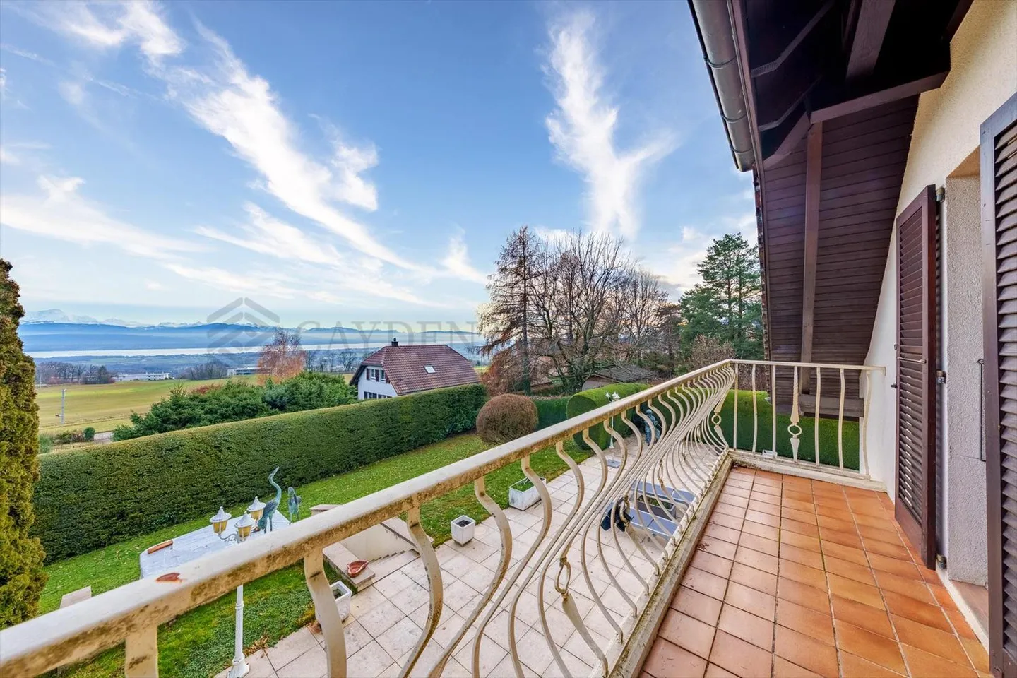 Villa con vista panoramica sul lago, a 10 minuti da Gland! - Foto 4 di 7