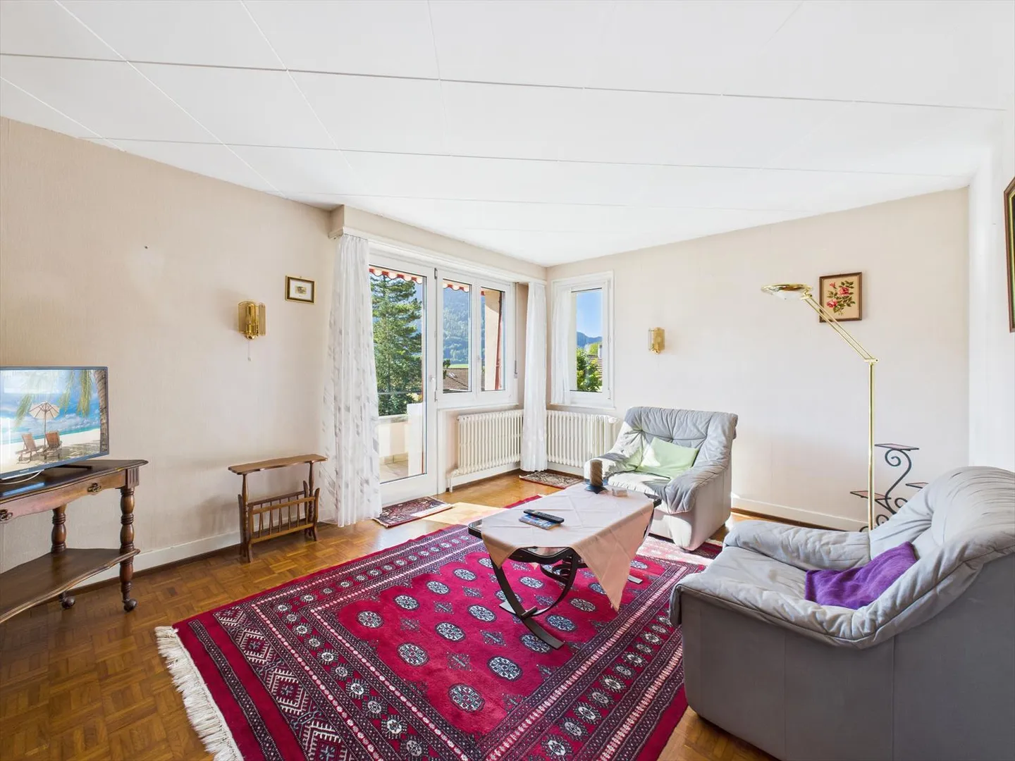 Villa - Photo 5 of 10