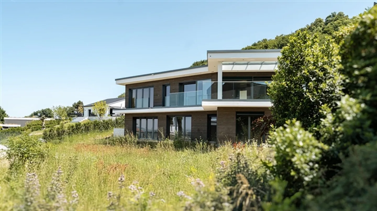 «6½-Zimmer Einfamilienhaus – Ihr Rückzugsort in exklusivem Umfeld» - Foto 2 von 18