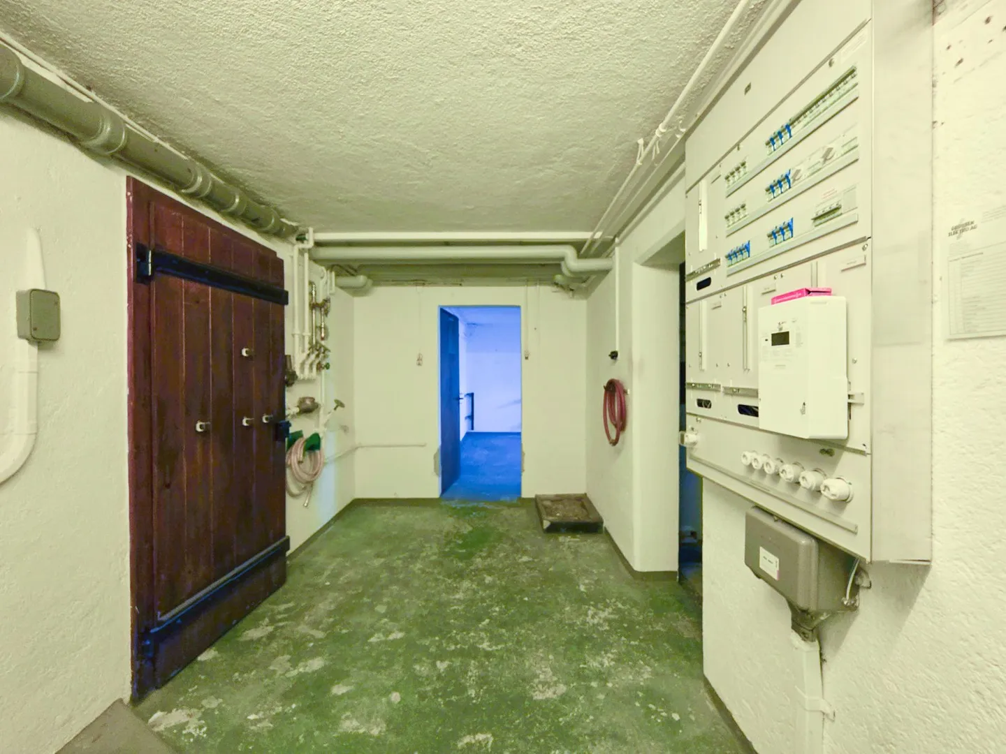 4.5-Zimmer-Einfamilienhaus auf grosszügigem Grundstück - Foto 15 von 33