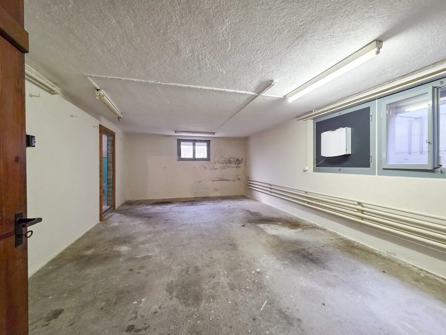 4.5-Zimmer-Einfamilienhaus auf grosszügigem Grundstück - Foto 18 von 33
