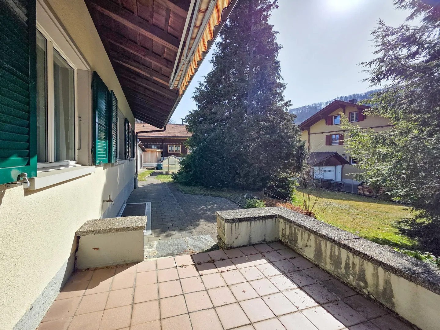 4.5-Zimmer-Einfamilienhaus auf grosszügigem Grundstück - Foto 21 von 33