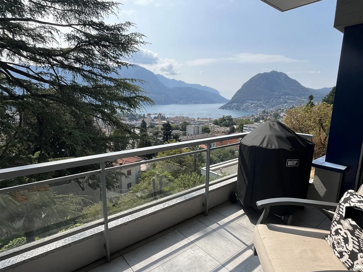 Penthouse 5,5 pièces avec terrasse vue sur le lac - première offre de loyer - Photo 1 sur 5