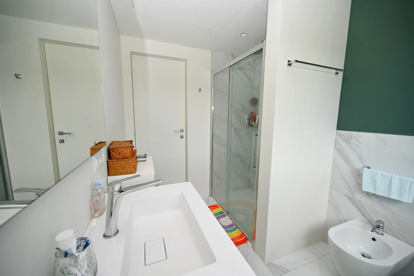 Villa Moderne avec Finitions Supérieures et Jardin - Photo 19 sur 20