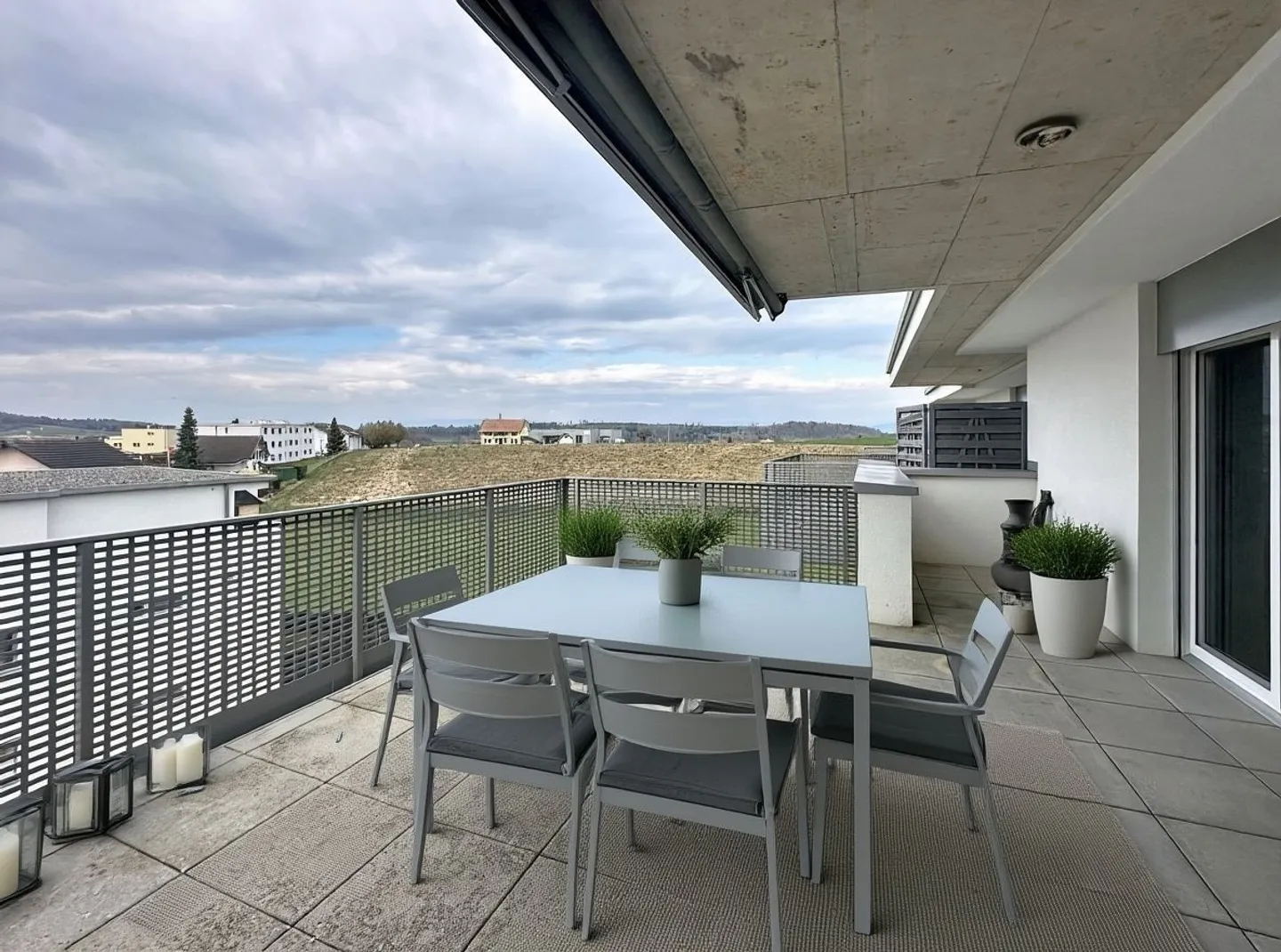 Penthouse with large balcony - Photo 5 of 5