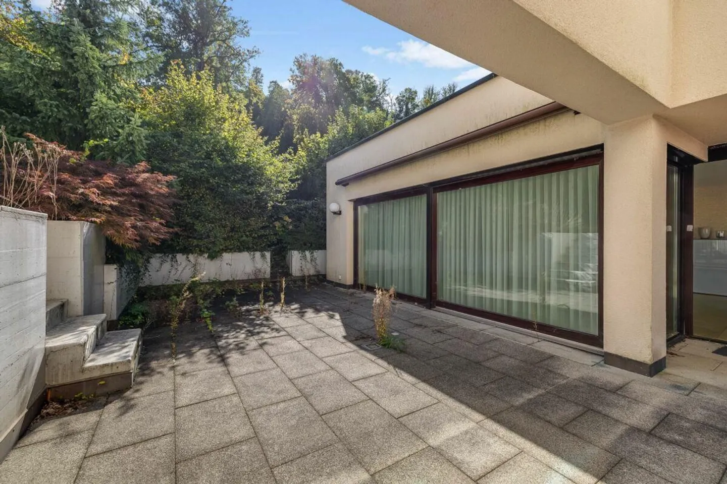 Freistehendes Haus mit Pool - Foto 3 von 13