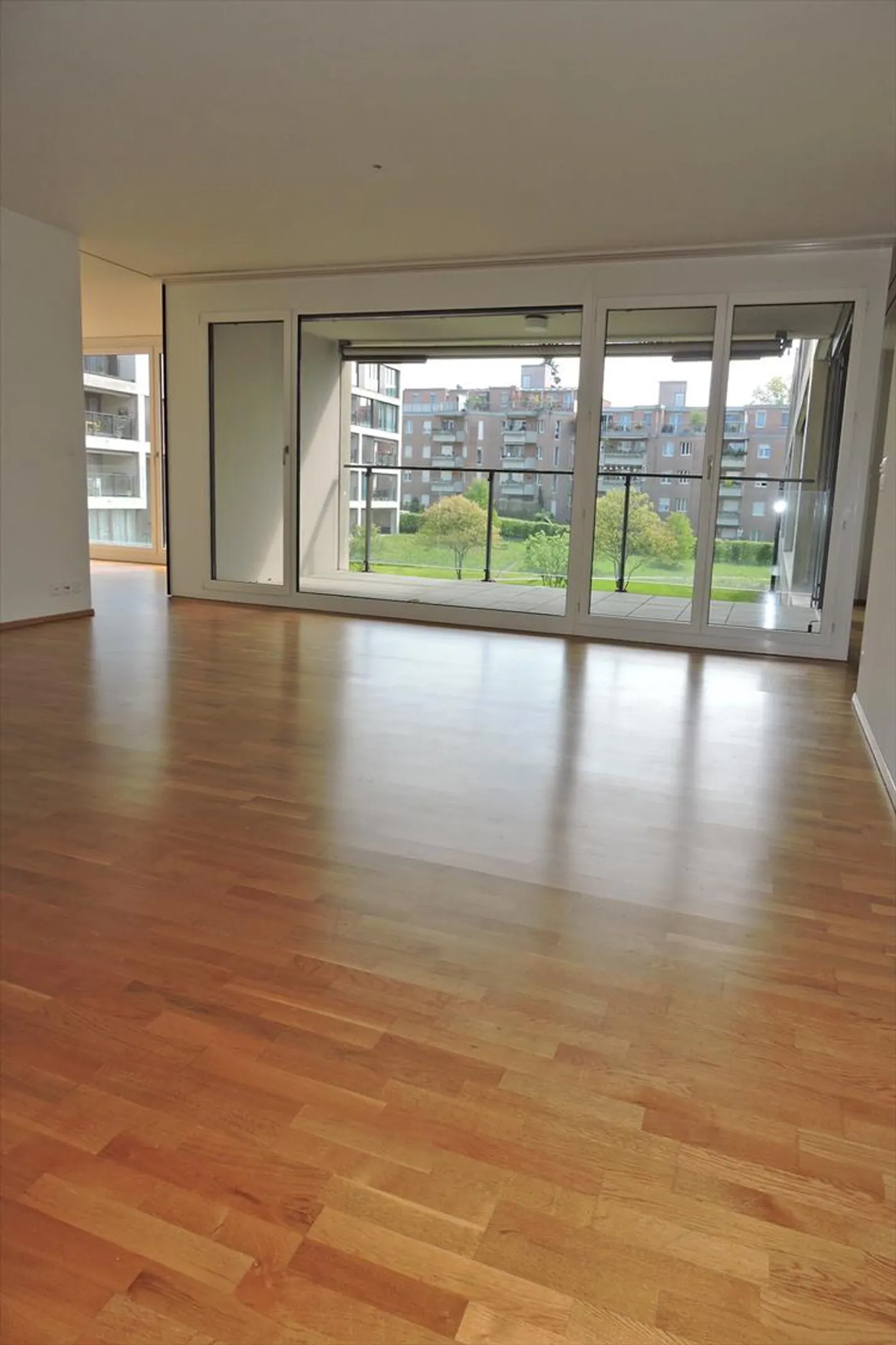 La tua nuova casa a Seebach! - Foto 2 di 5