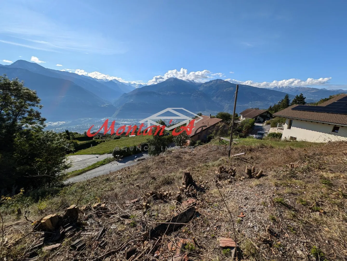 Terrain à bâtir en Valais - Photo 2 sur 4