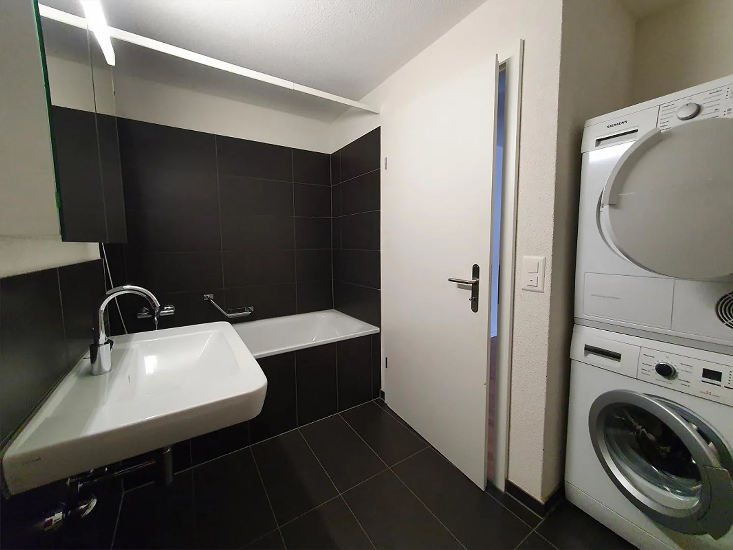 Bel appartement avec patio - Photo 6 sur 9