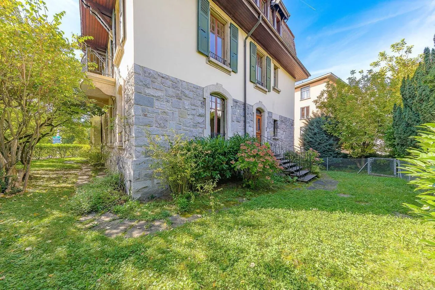 Appartamento eccezionale di 5,5 locali con giardino, a pochi passi da Ouchy. - Foto 1 di 9