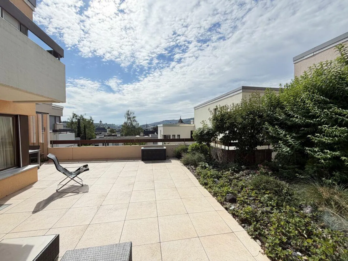 Casa a terrazza di 5,5 stanze in posizione centrale - Foto 1 di 21