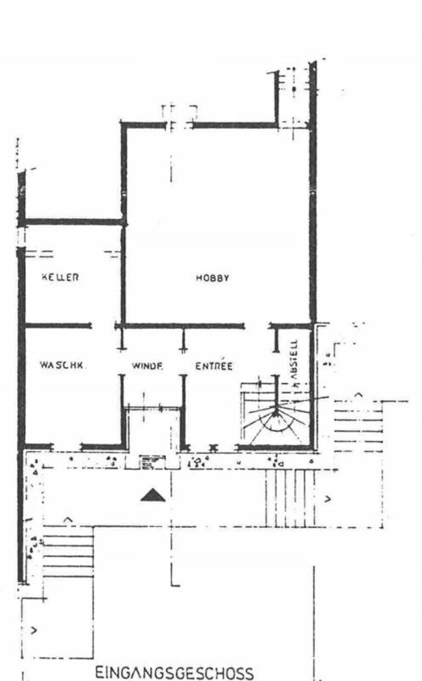 Casa a terrazza di 5,5 stanze in posizione centrale - Foto 3 di 21