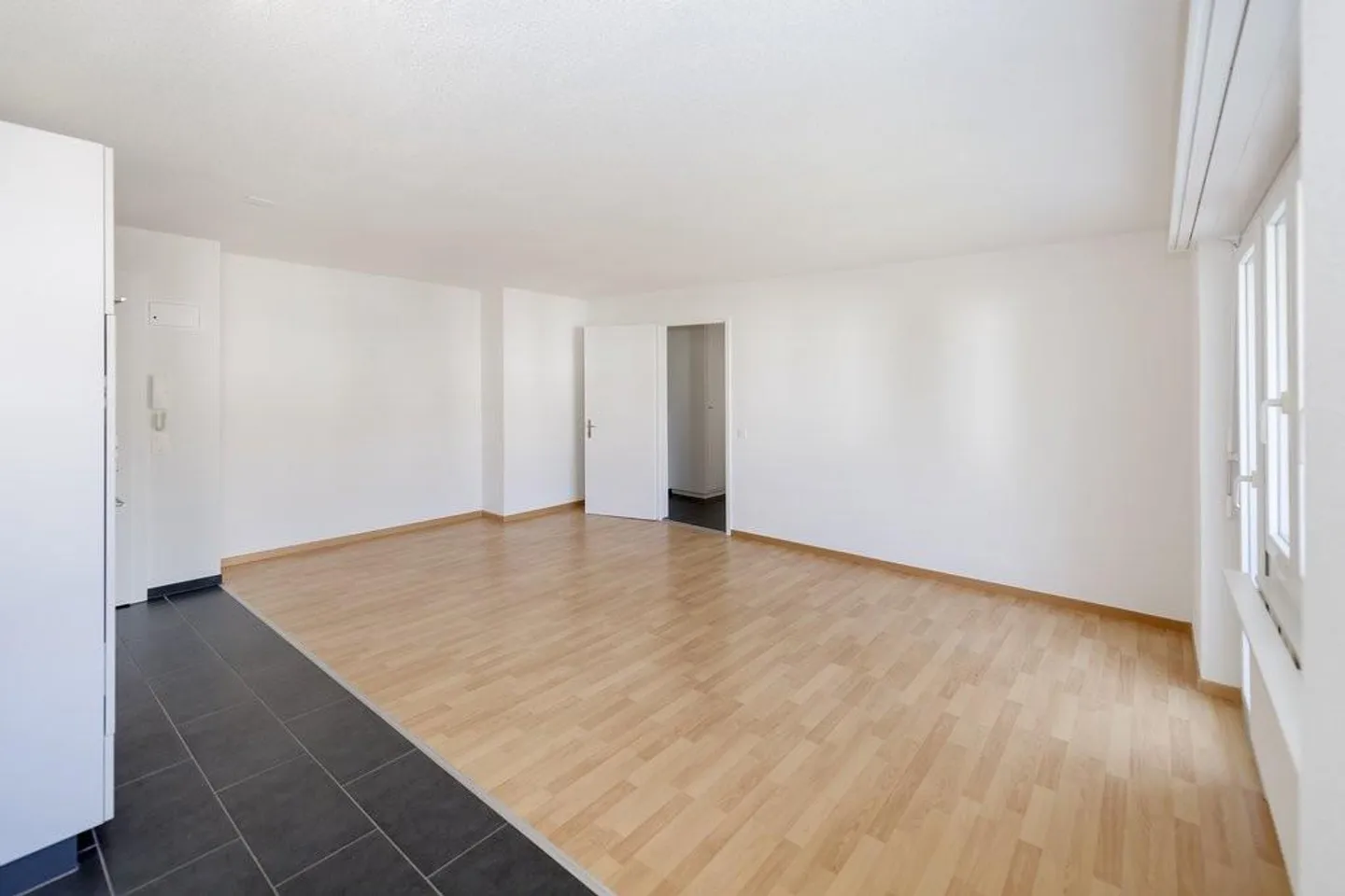 Wohnen Sie den 1. Monat gratis in der schönen 4.0-Zimmerwohnung! - Foto 3 von 9