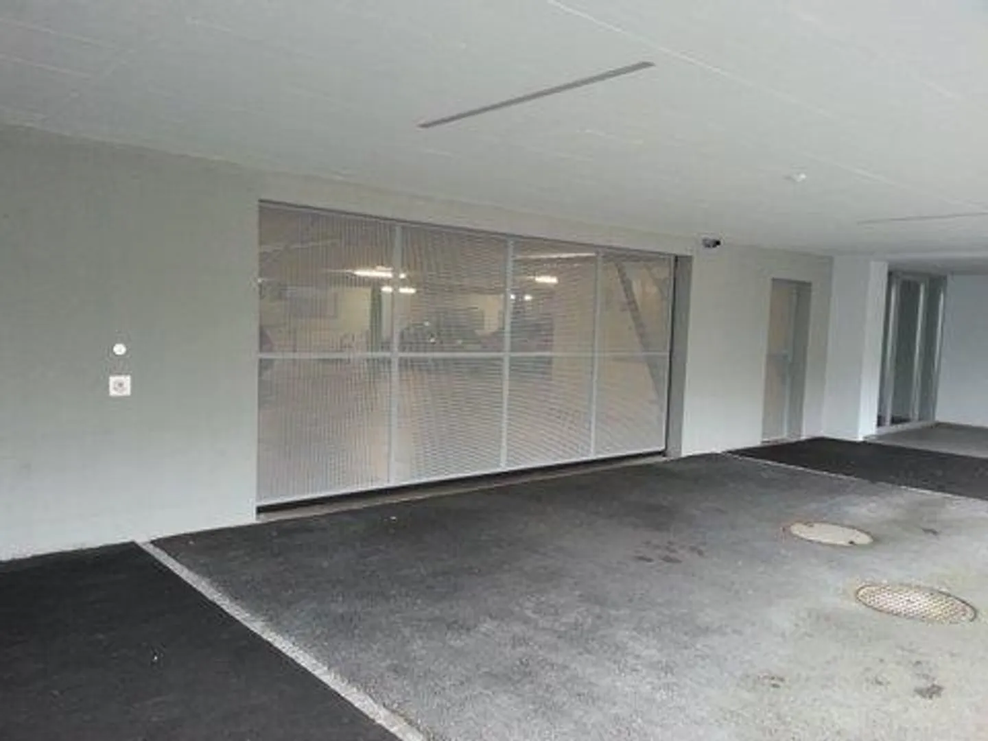 Parkplatz Tiefgarage - Foto 1 von 3
