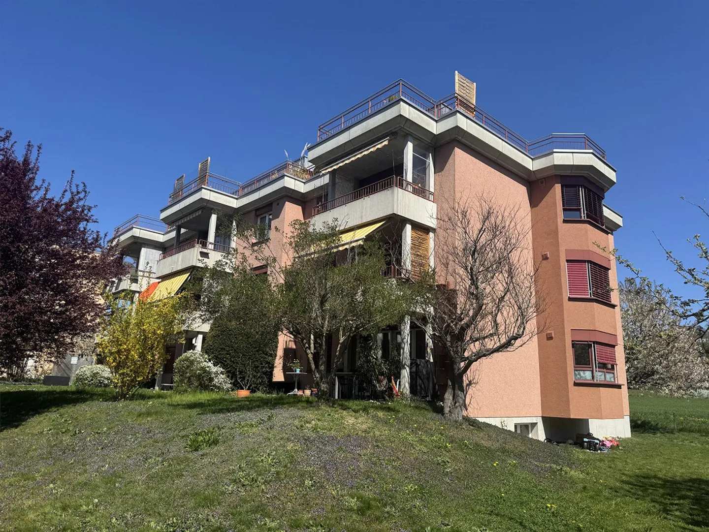 Living near the city center - Photo 1 of 9