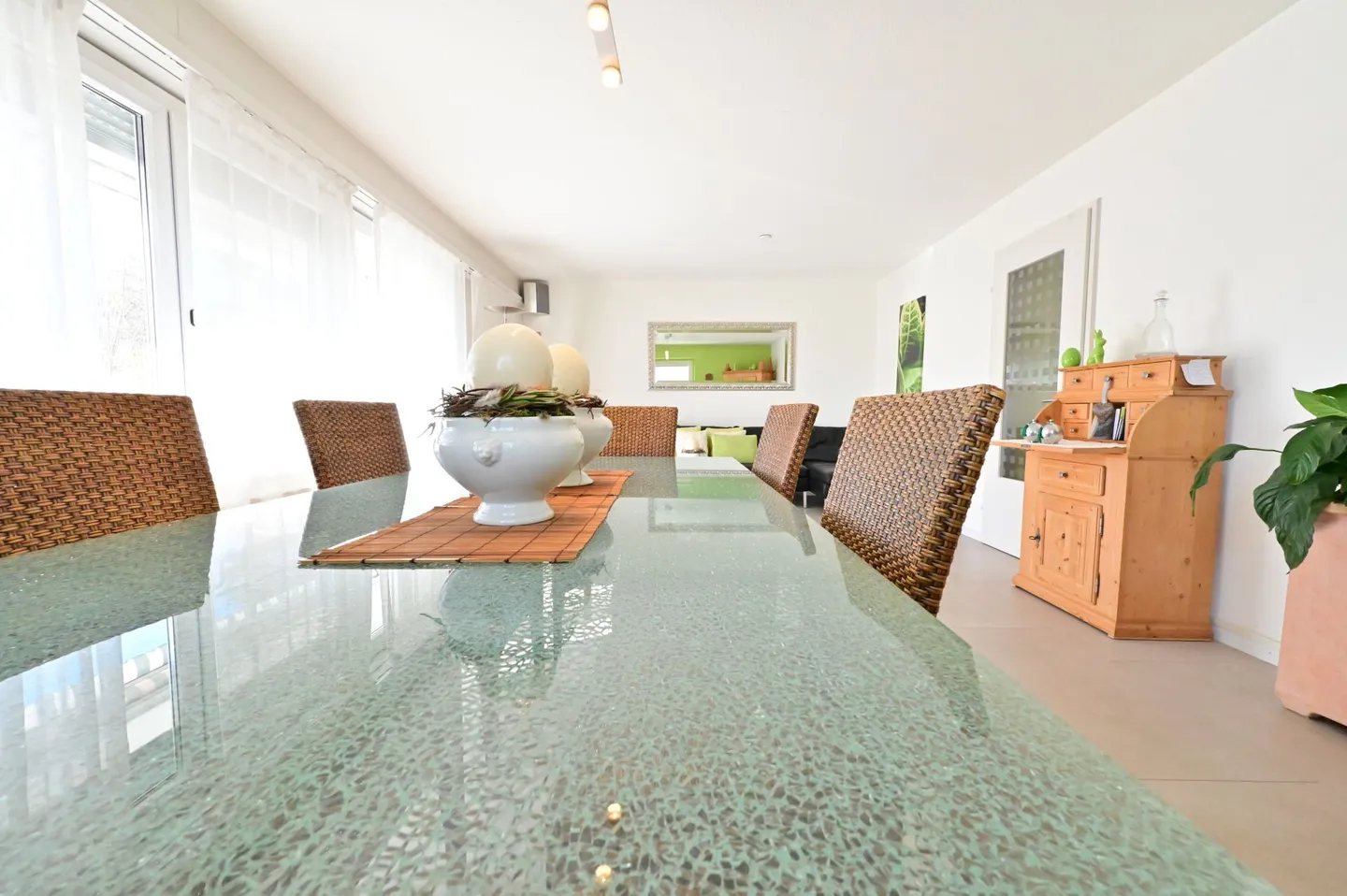 7.5-Room Corner Detached House - Photo 11 of 22