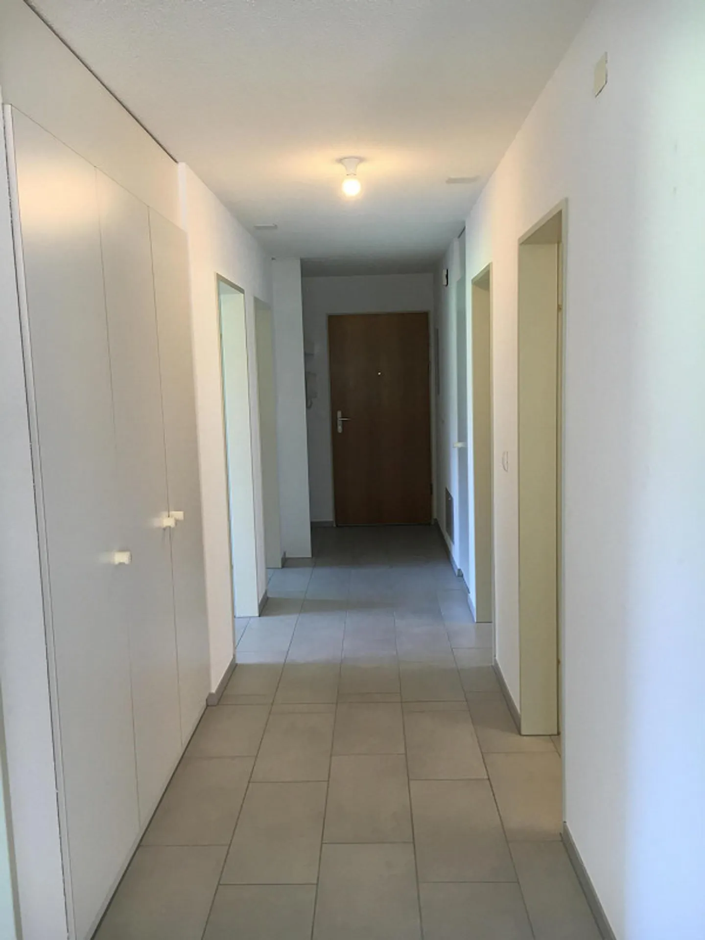 Living near the city center - Photo 8 of 9