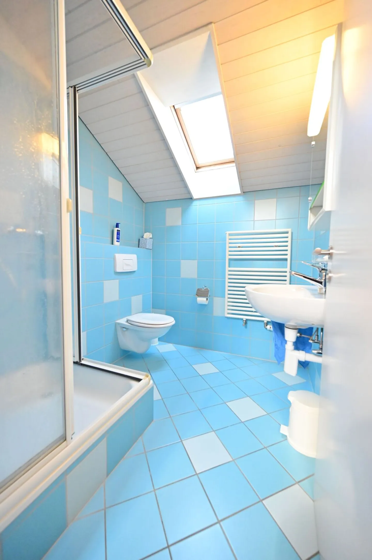 7.5-Room Corner Detached House - Photo 21 of 22