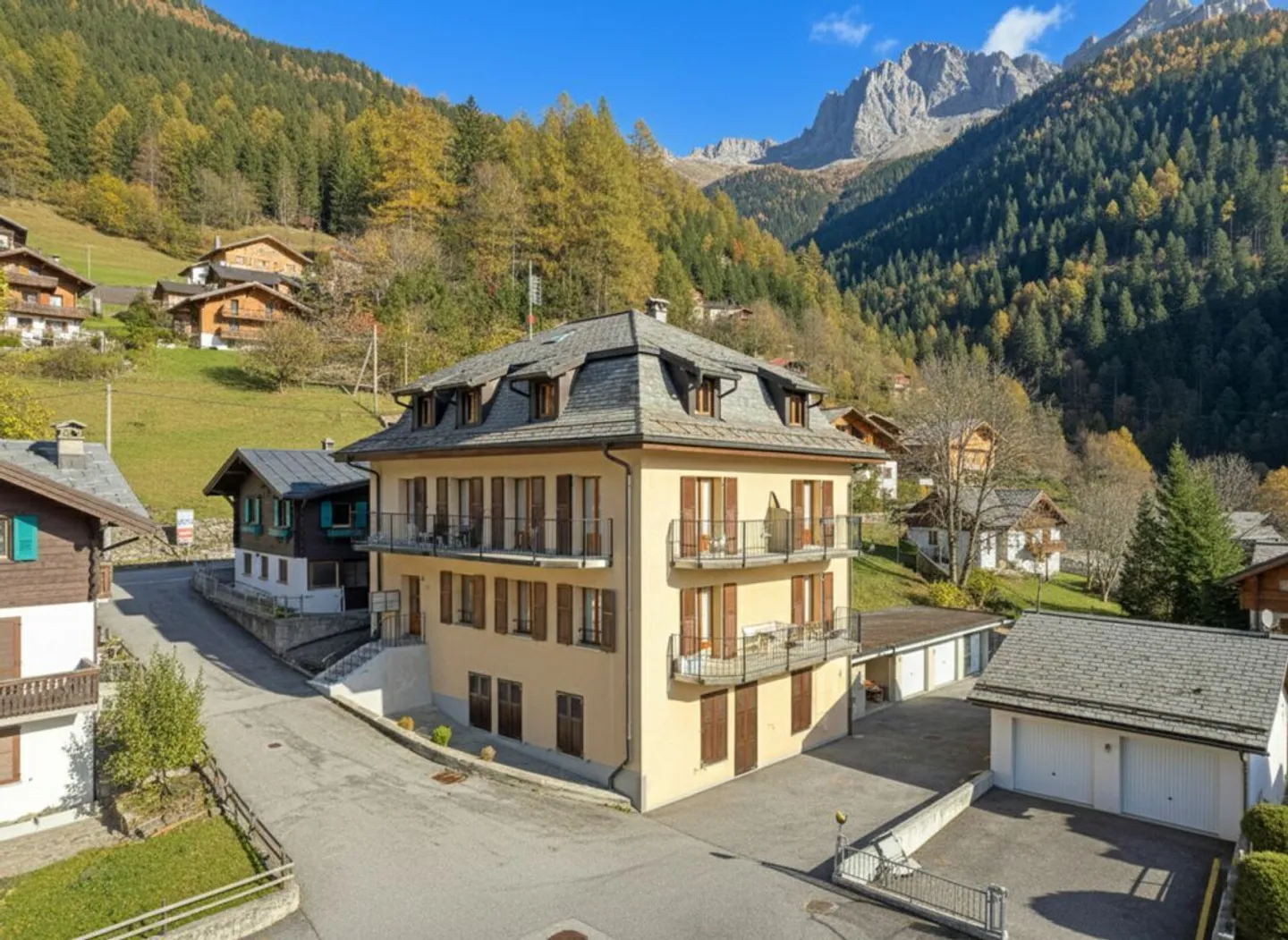 Wunderschöne Penthouse Wohnung - Foto 1 von 16