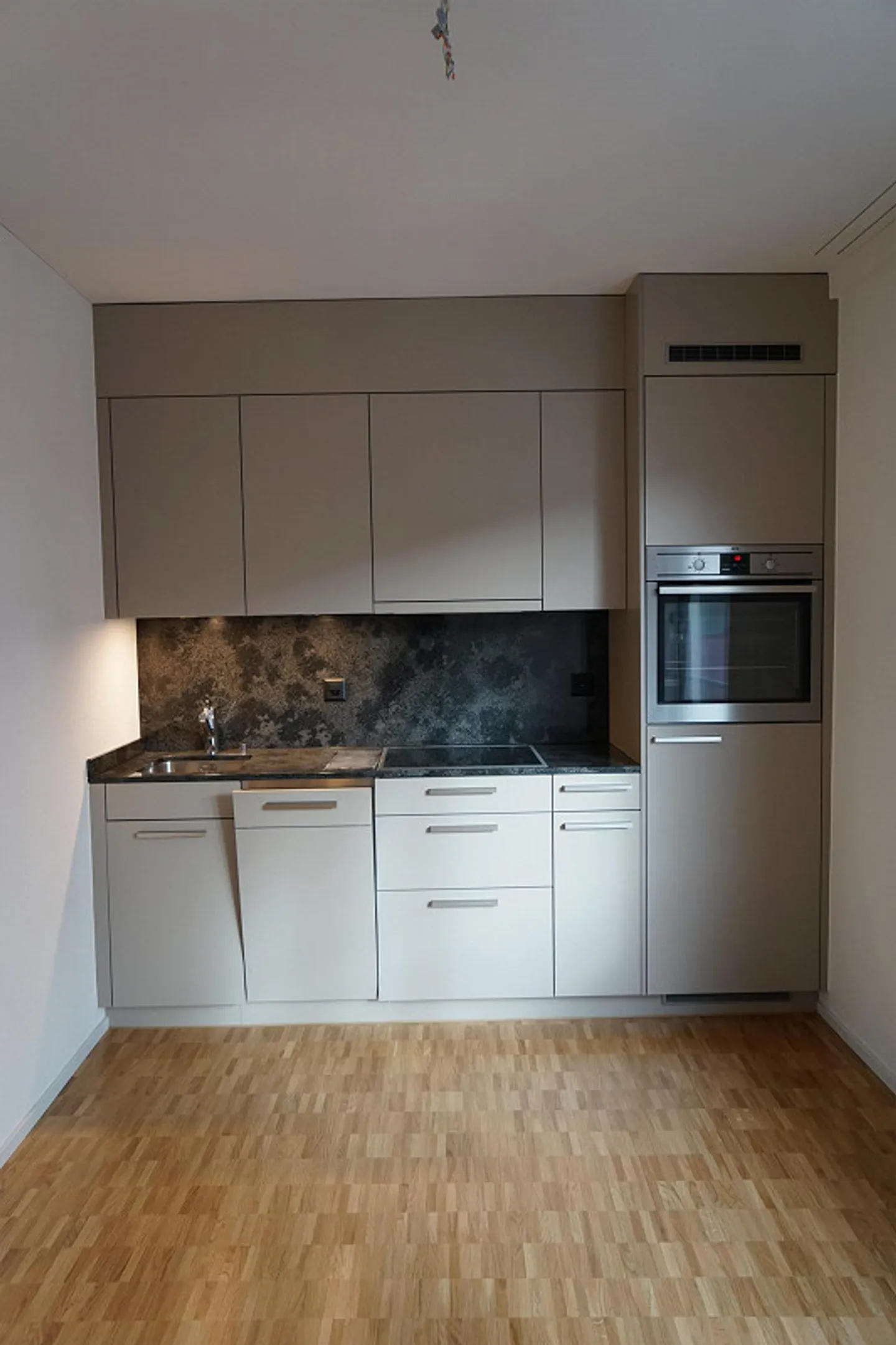 Moderne Wohnung in Altstetten - Foto 2 von 6
