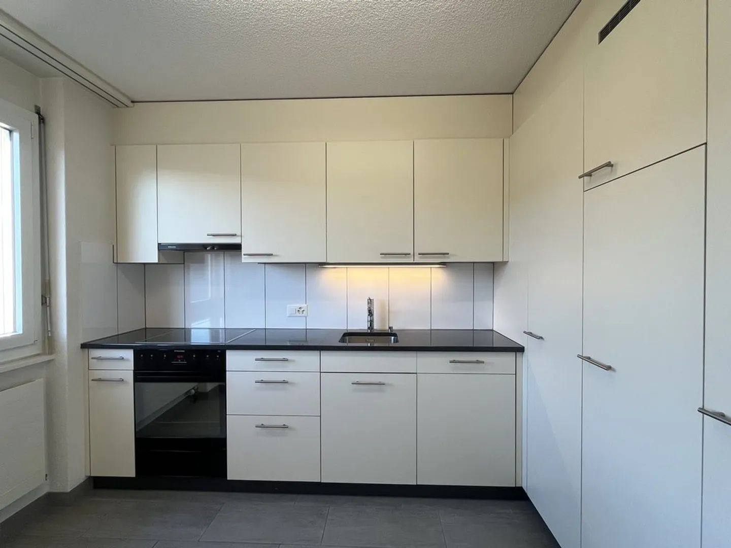 Appartamento di 4,5 locali in affitto a Orpund dal 01.03.2026! - Foto 1 di 8