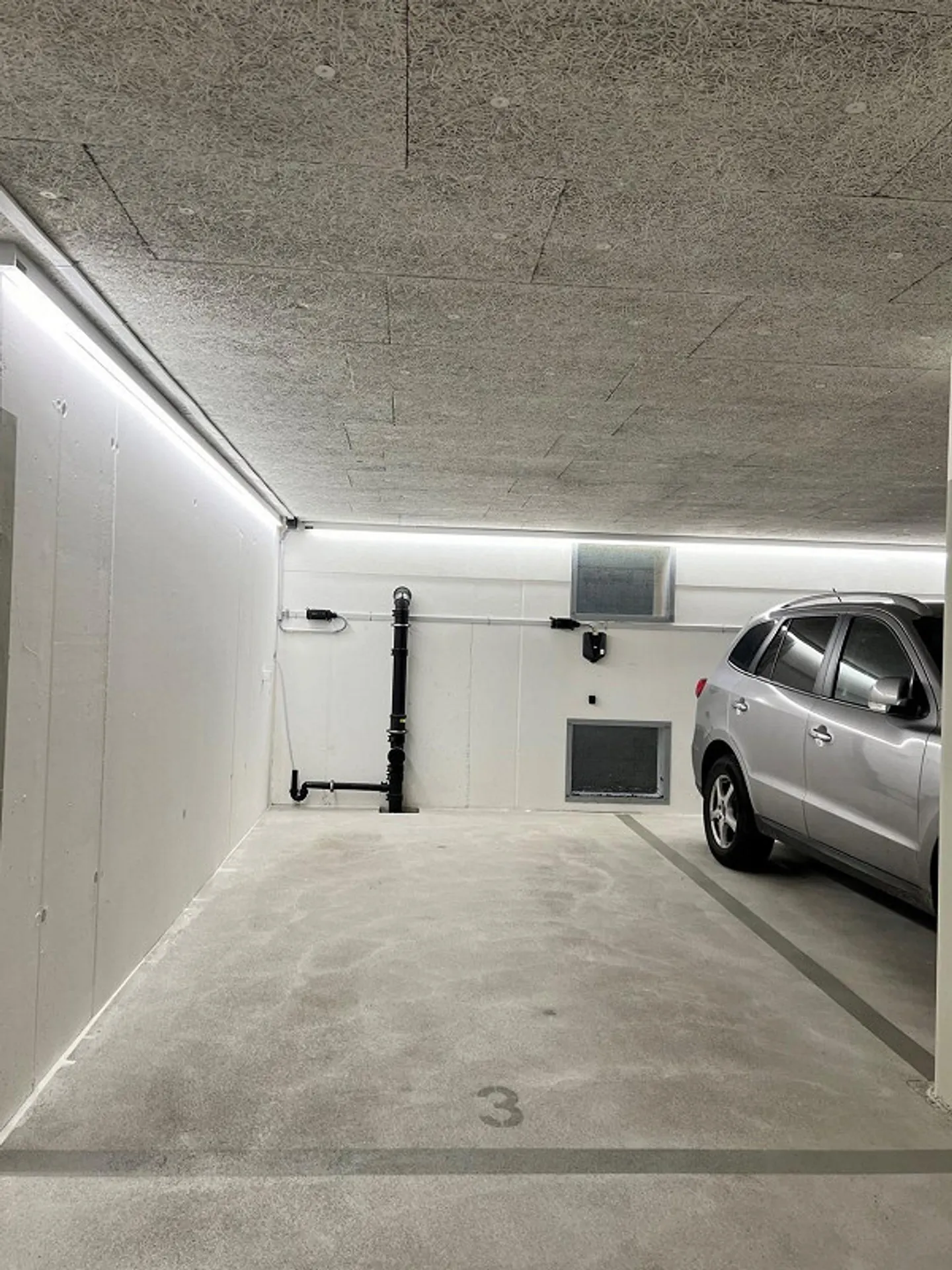 Place de parking à louer à Hottingen - Photo 1 sur 2