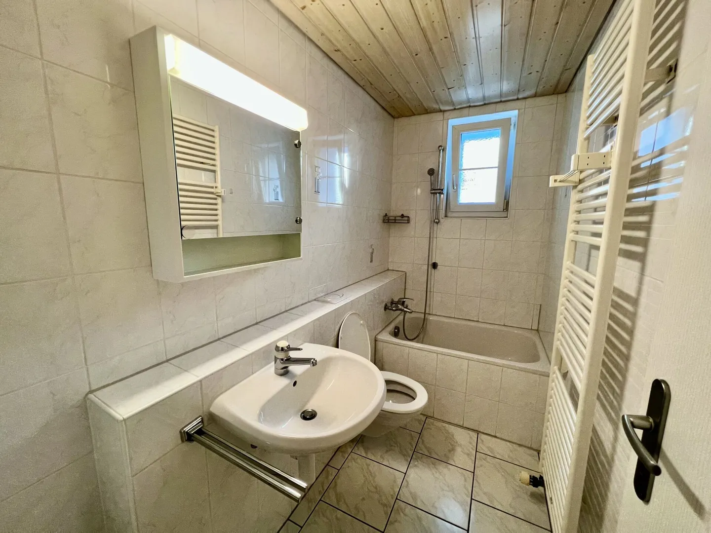 Charmante 3.5 Zimmer Wohnung - Foto 6 von 12