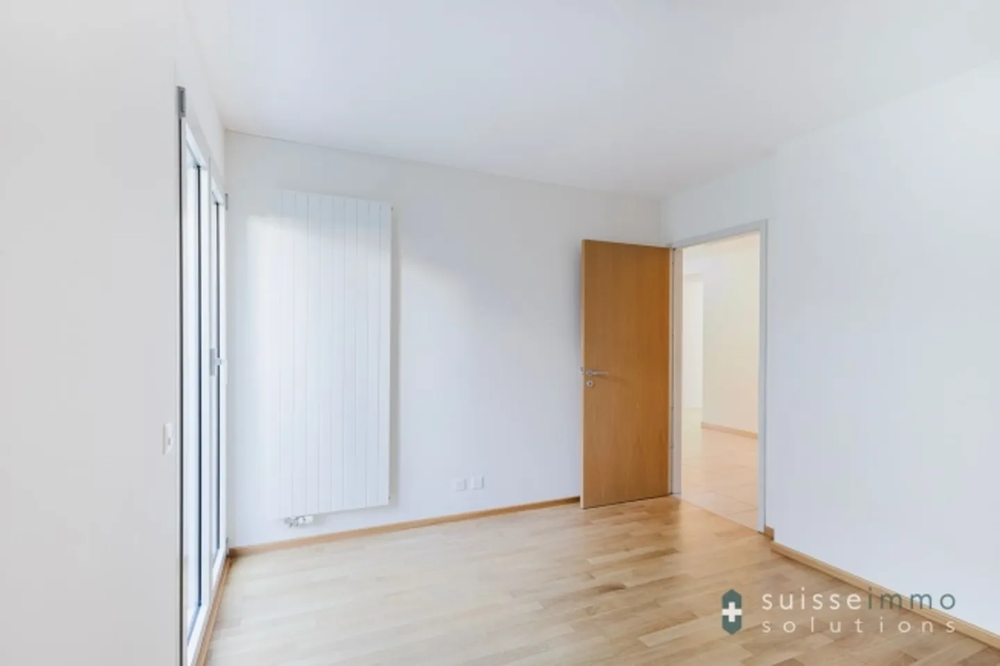 Geräumige Wohnung mit Garten in begehrter Lage - Foto 3 von 13