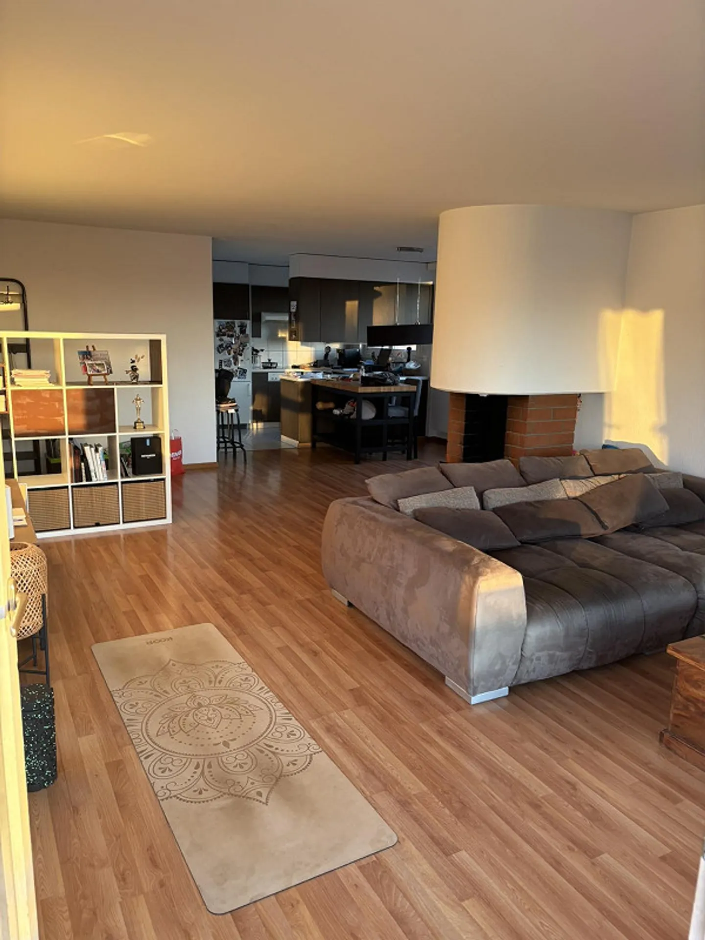 Appartement en attique de 3,5 pièces avec terrasse entourant de 80 m² à louer - Photo 5 sur 10