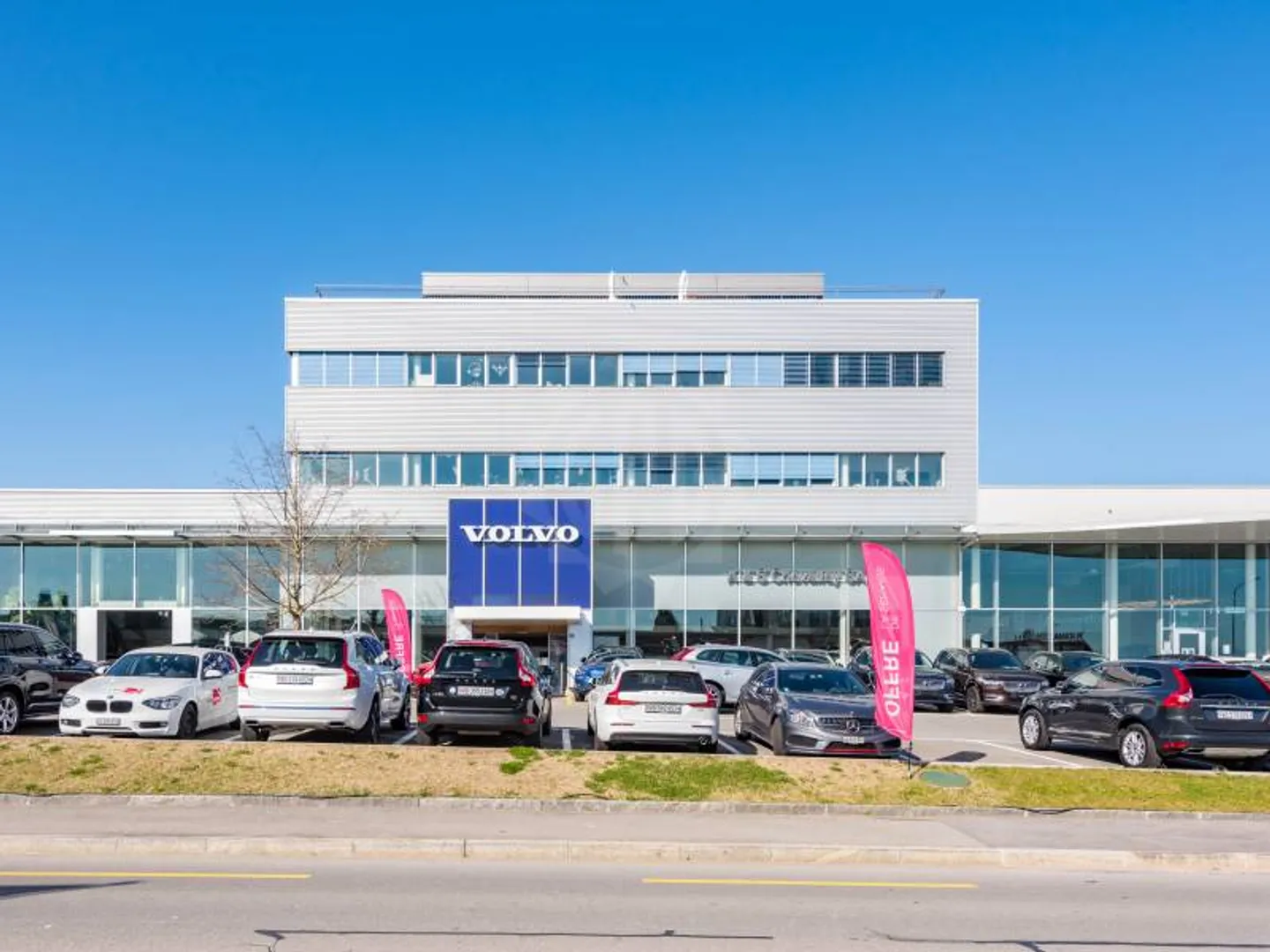 Bureaux agréables - NYON - Photo 1 sur 8