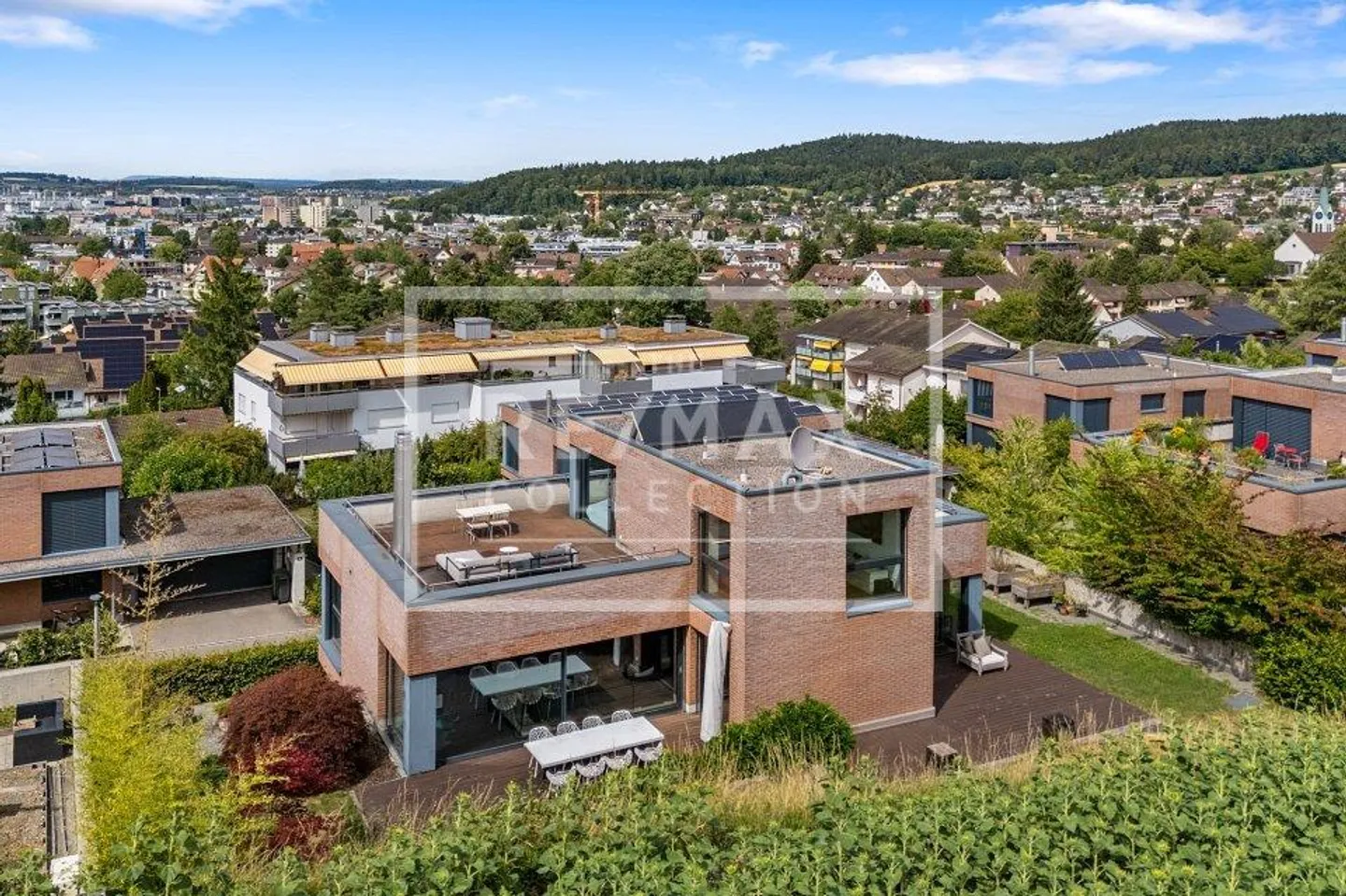 Exklusives Einfamilienhaus mit Aussicht - Foto 3 von 13