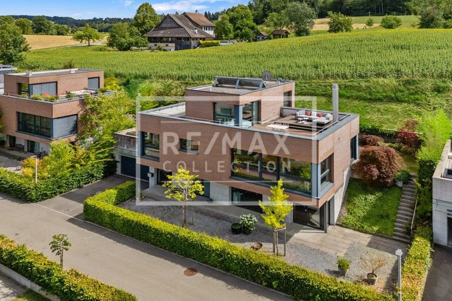 Exklusives Einfamilienhaus mit Aussicht - Foto 2 von 13