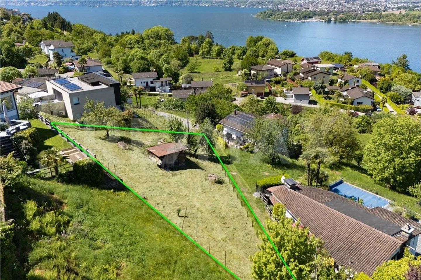 Building plot with lake view - Photo 3 of 9