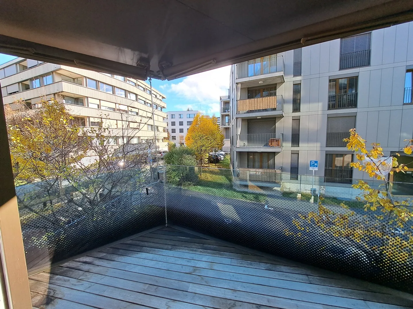 Agréable appartement récent de 4.5p avec balcon à louer à Lausanne - Foto 3 von 10