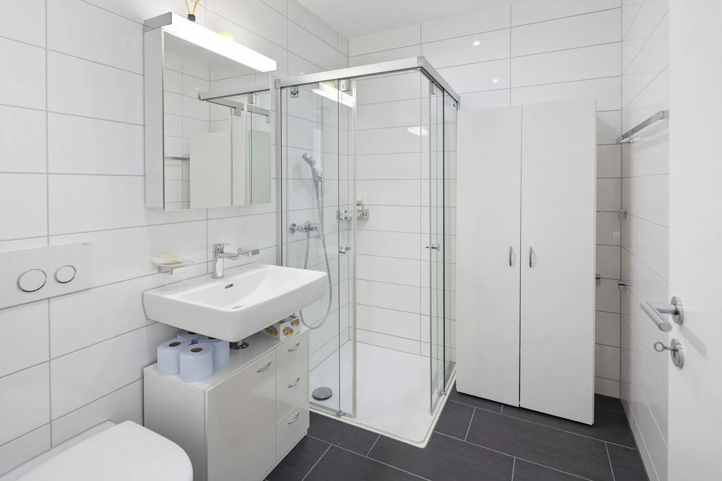 Geräumiges Familienhaus in zentraler Lage - Foto 10 von 14