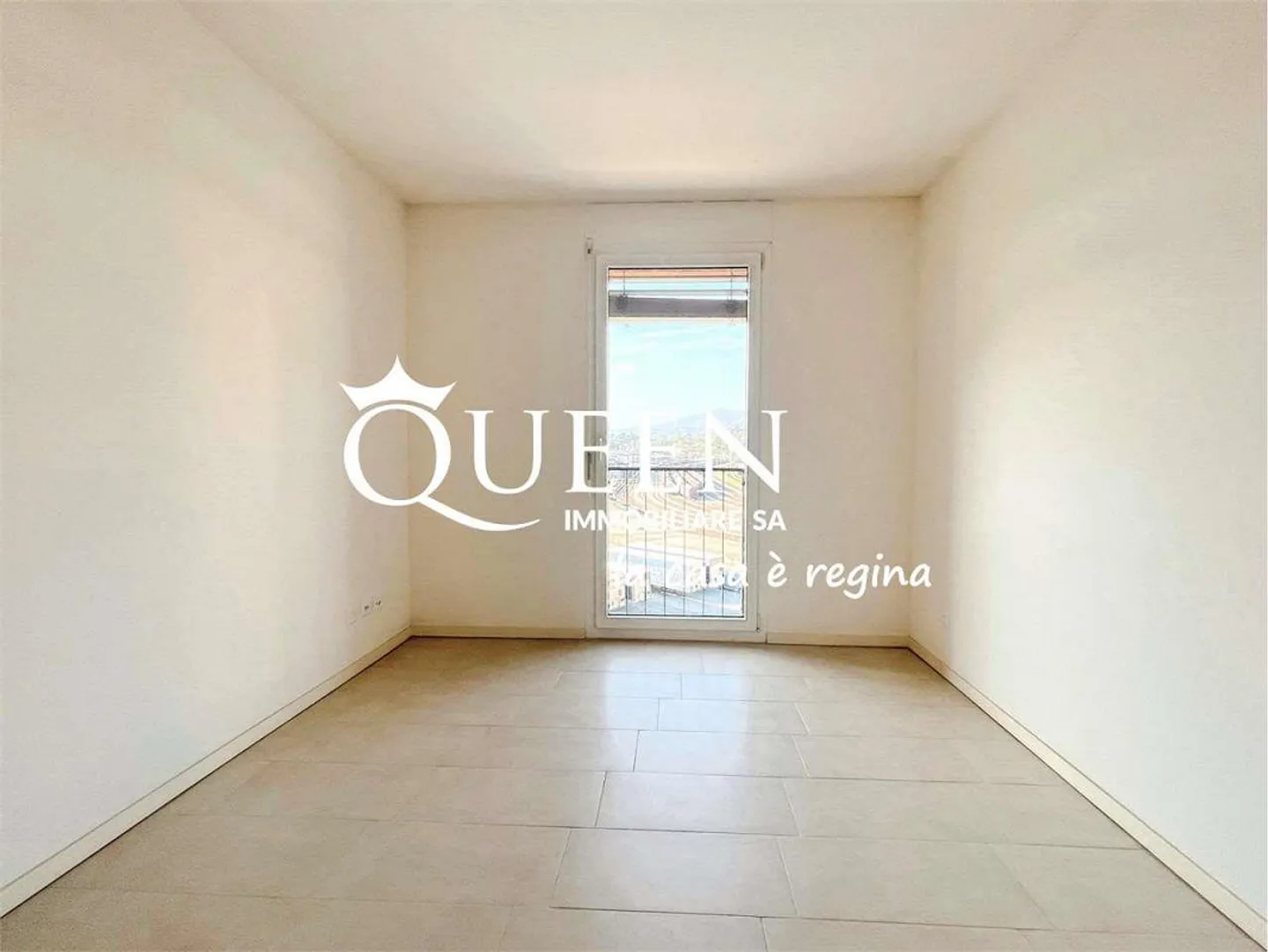 Chiasso: penthouse 4.5 rooms, 140 sqm, balconies, open view and garden - Photo 12 of 13