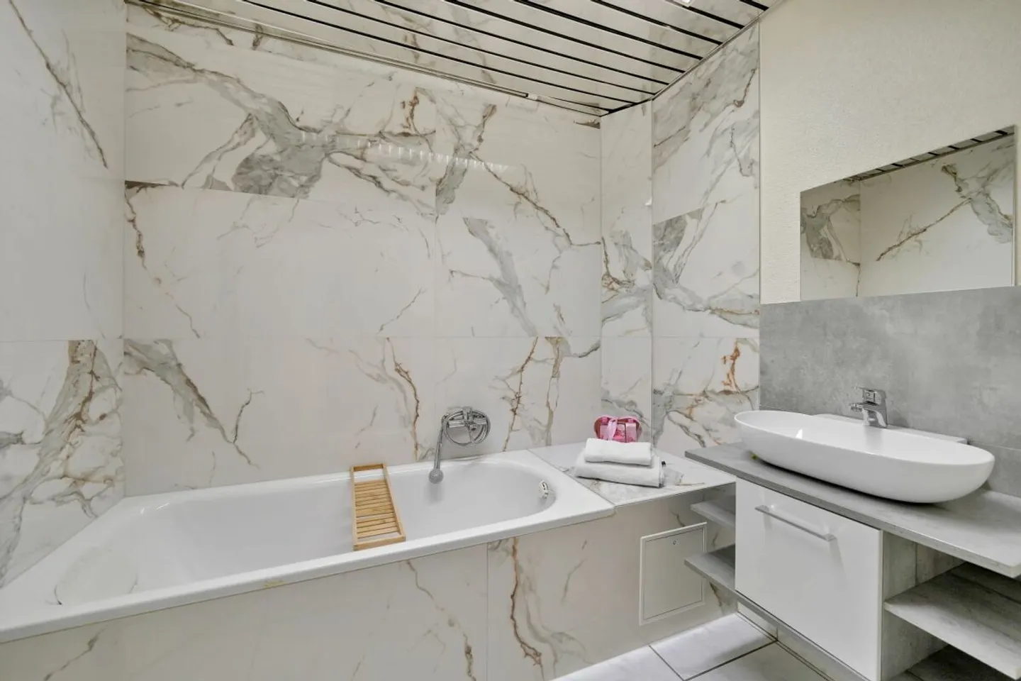 Renovated multi-family house with 5 residential units and parking garage - Photo 10 of 13