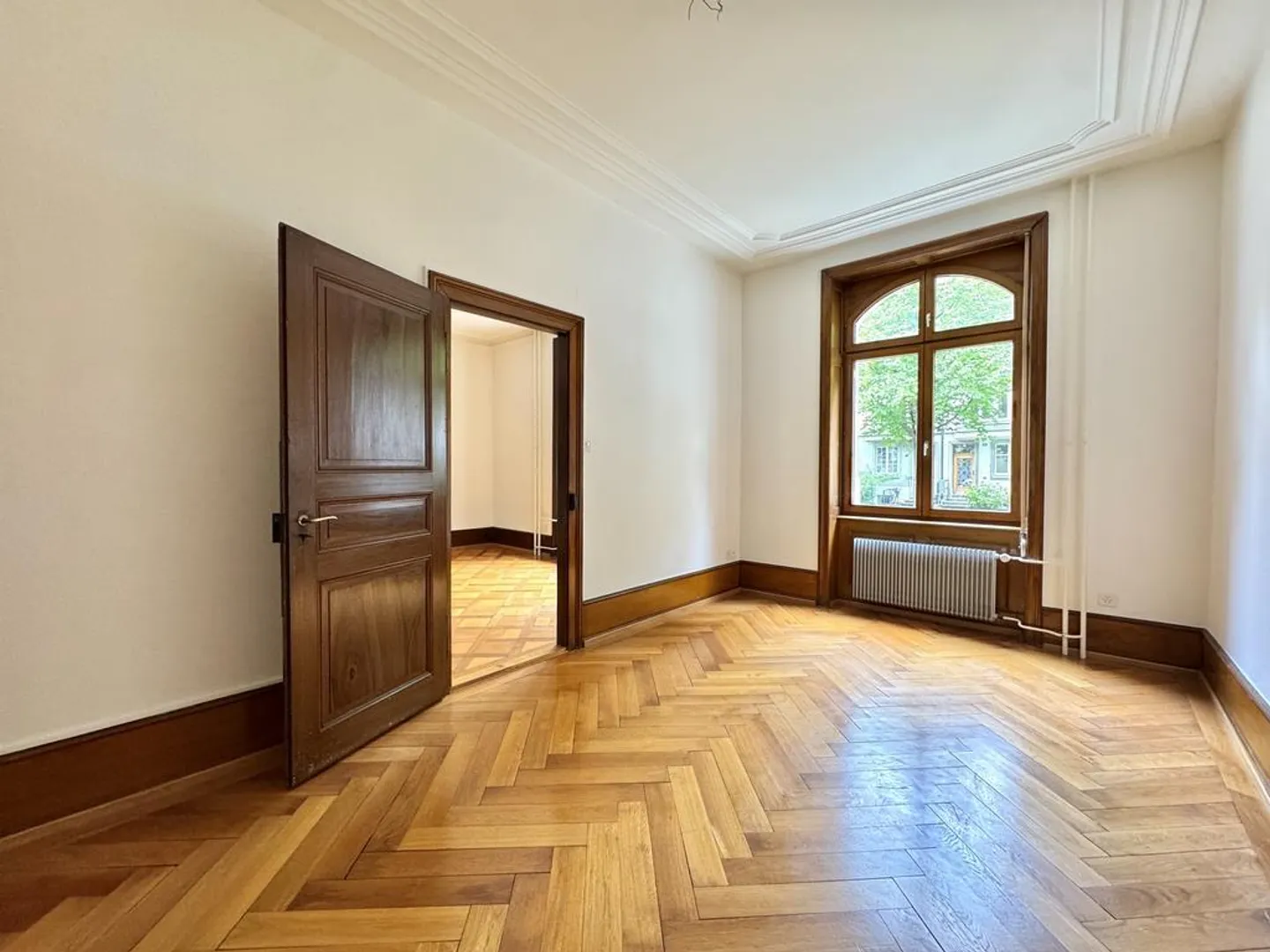 Charming 3-room apartment with balcony in the heart of Basel - Photo 6 of 9