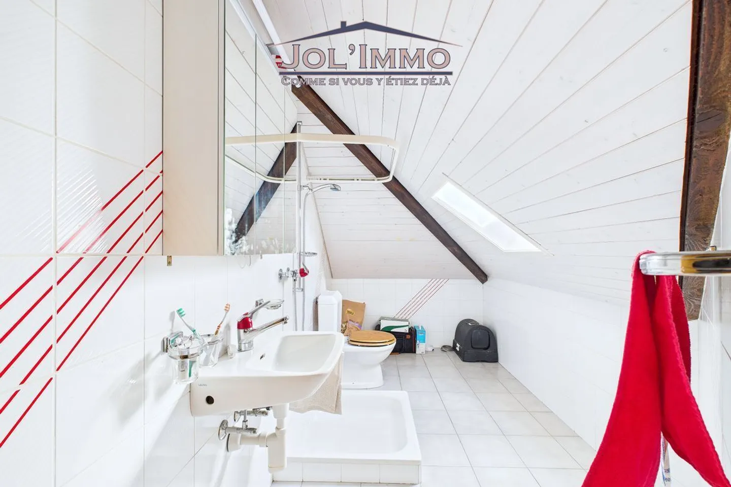 4,5-Zimmer-Wohnung mit unabhängigem Studio & Renditepotenzial - Foto 11 von 12