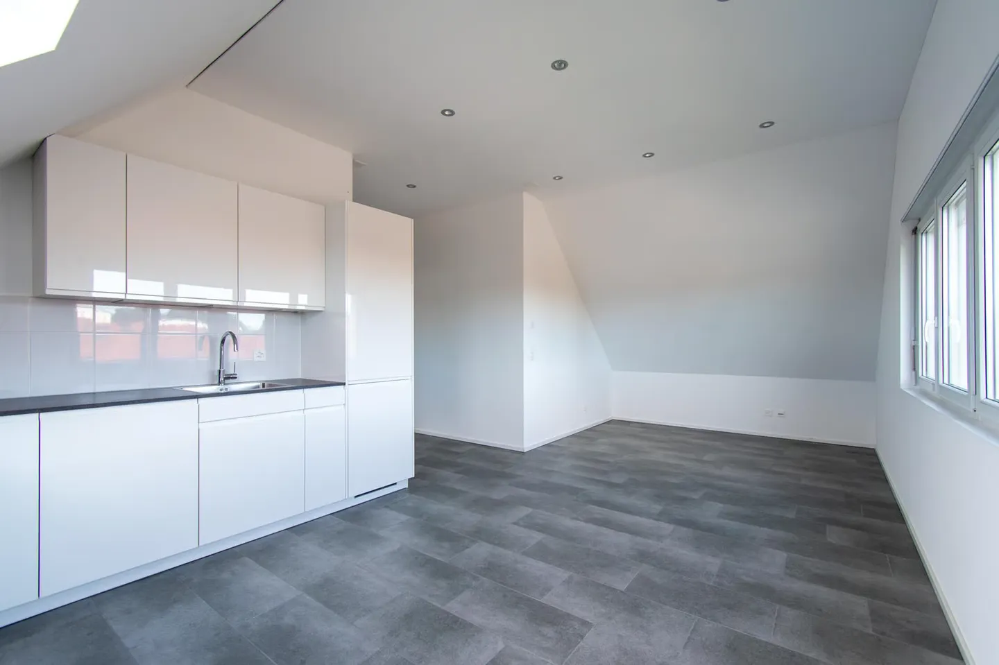 Moderne 2 Zimmer-Maisonettewohnung - Foto 3 von 10
