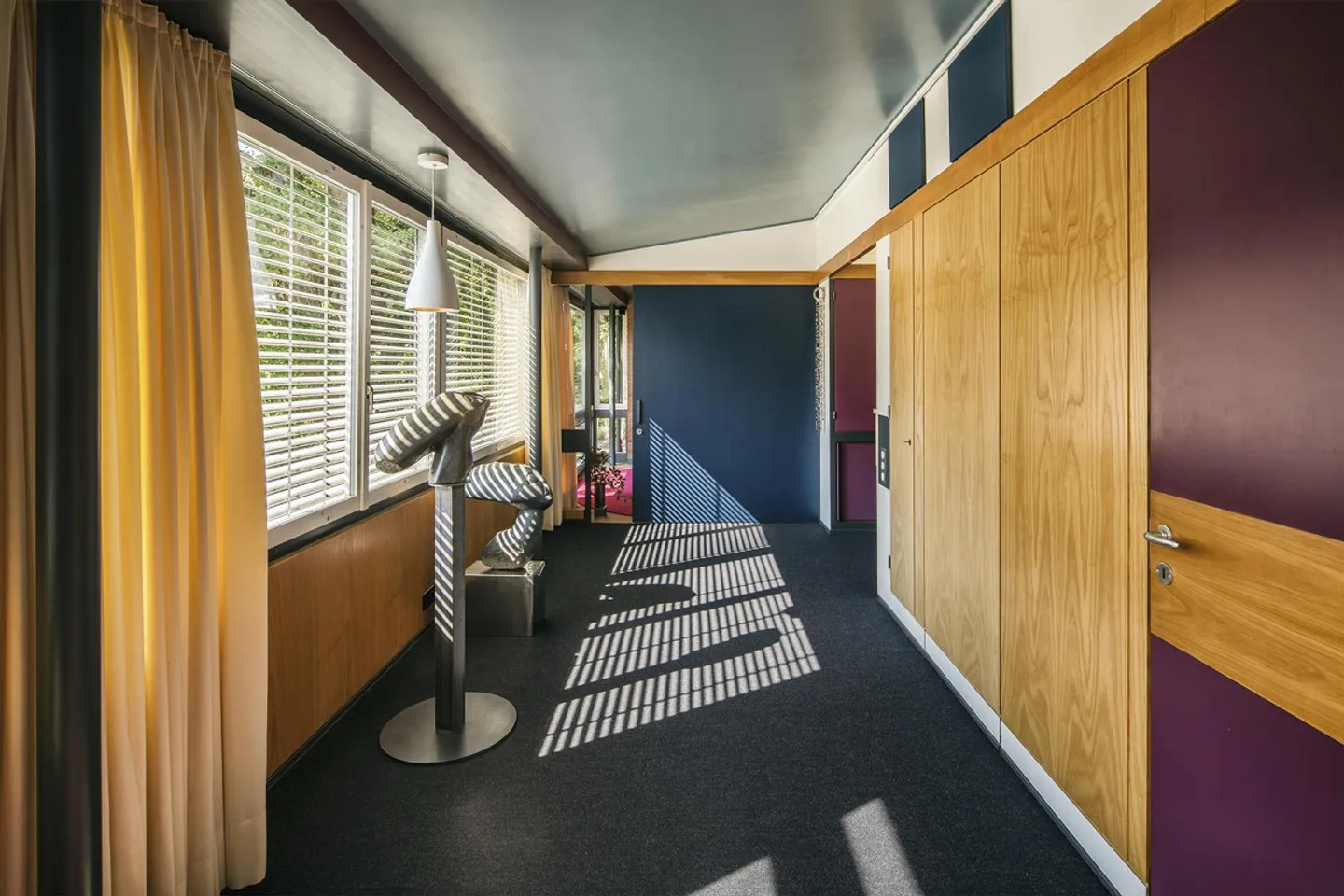 Iconic Bauhaus Villa in a privileged quiet location – Rheintal SG - Photo 9 of 15