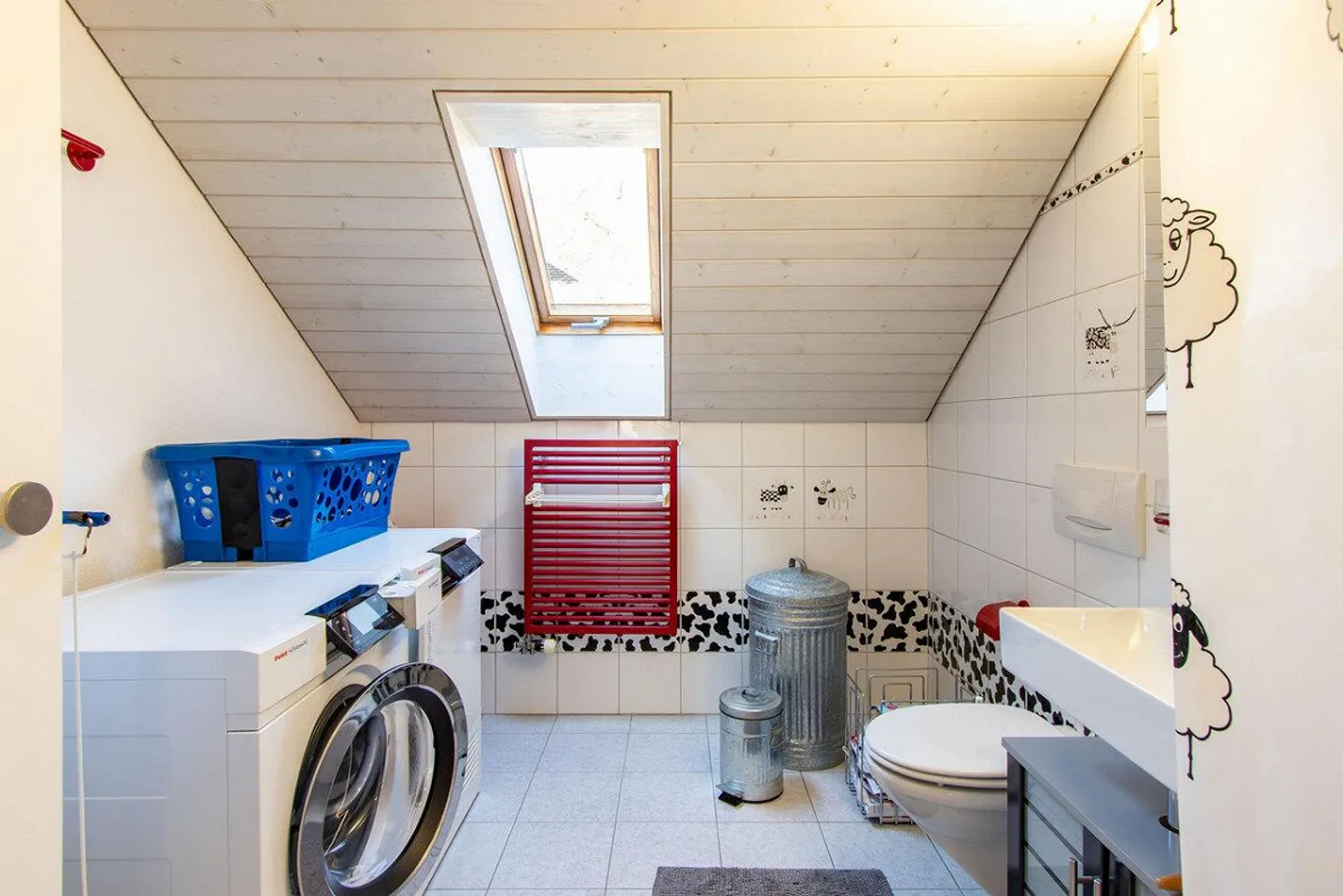 Appartamento duplex di 5 locali Attraente con tanto fascino del centro storico! - Foto 5 di 13