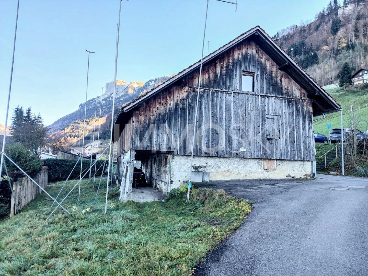 **Reserved** Future-oriented building in Emmetten - Photo 2 of 5