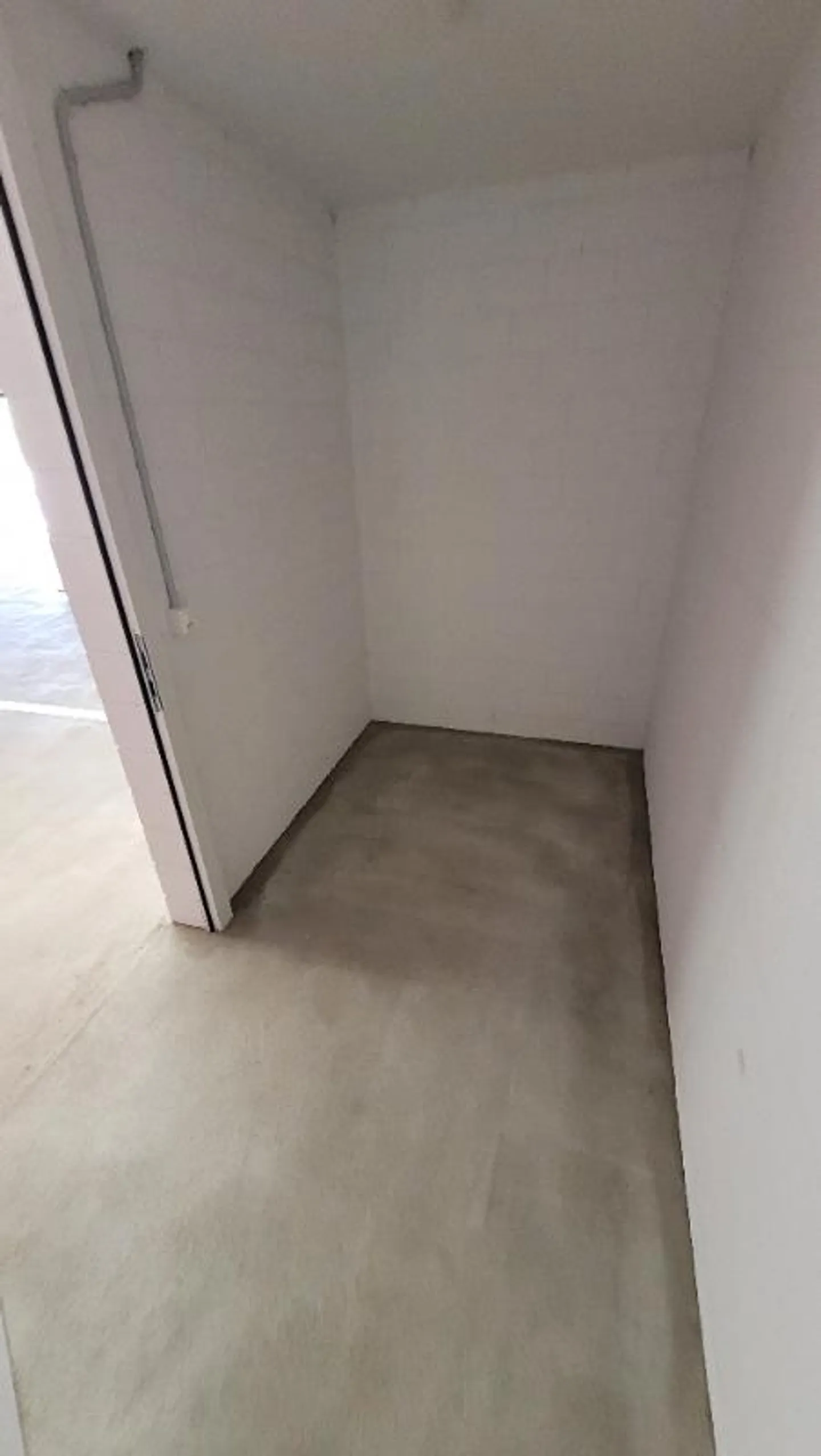 Cellar compartment - Photo 2 of 2