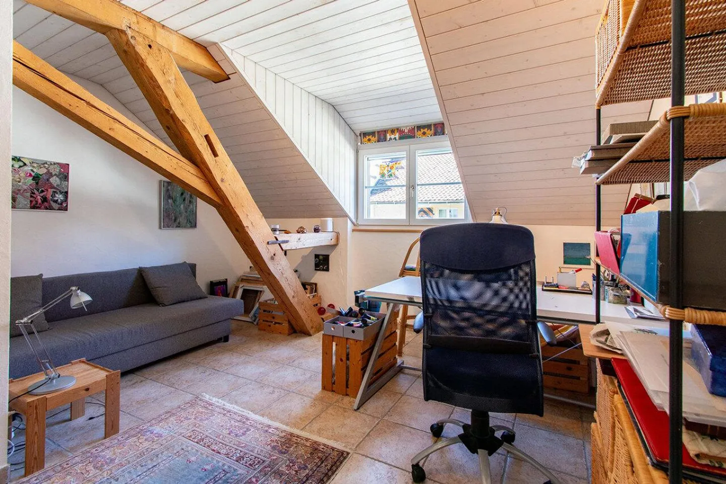 Appartamento duplex di 5 locali Attraente con tanto fascino del centro storico! - Foto 7 di 13