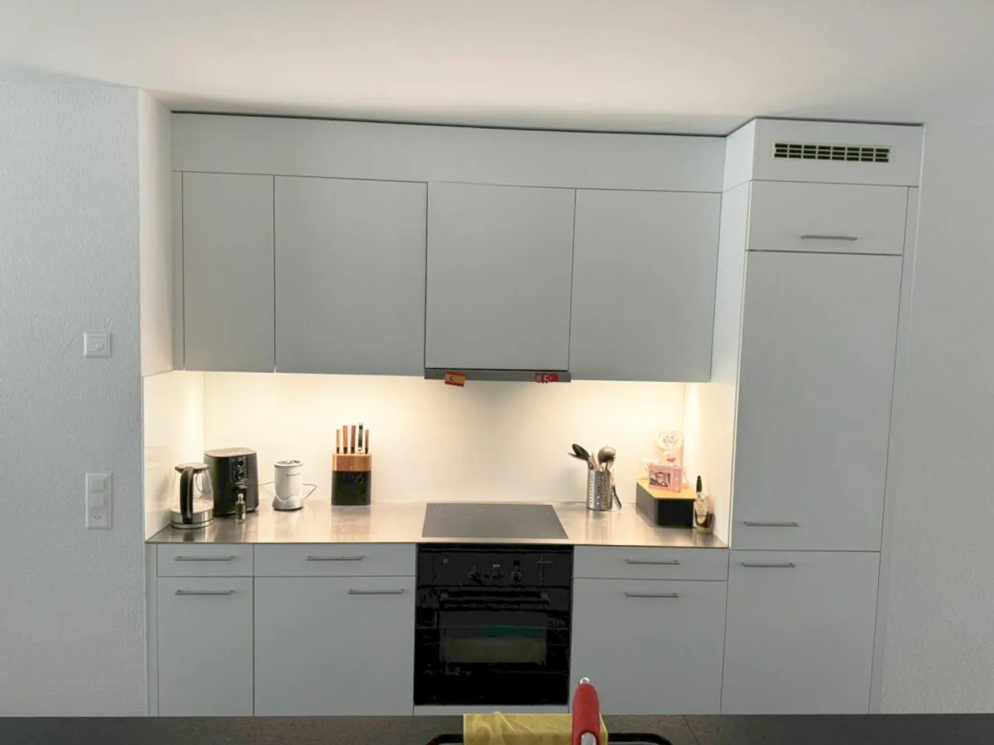 Appartamento elegante di 4,5 stanze con grande balcone - Foto 2 di 18