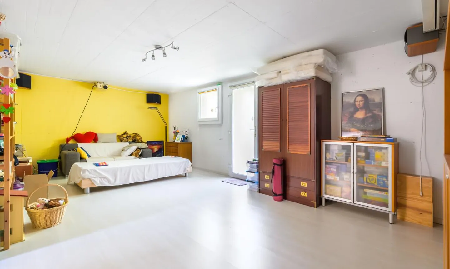 Casa Indipendente Eccezionale: Serenità, Giardino e Piscina - Foto 10 di 13