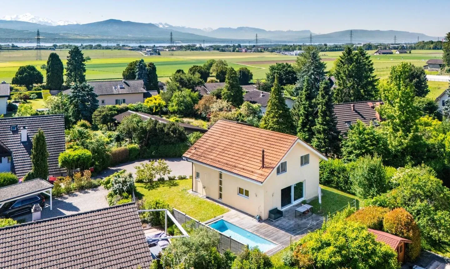 Casa Indipendente Eccezionale: Serenità, Giardino e Piscina - Foto 12 di 13