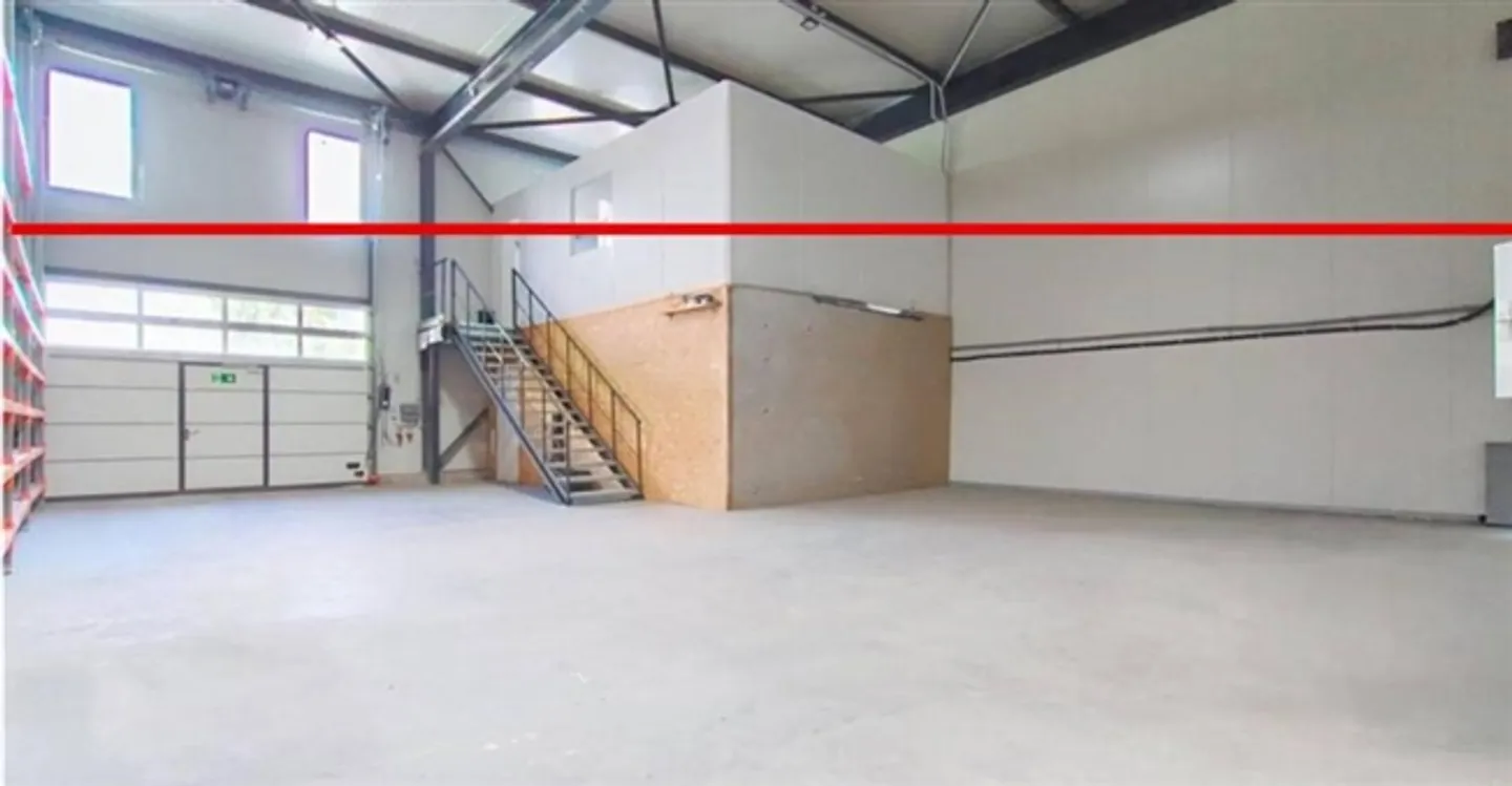 Deposito - Foto 4 di 10