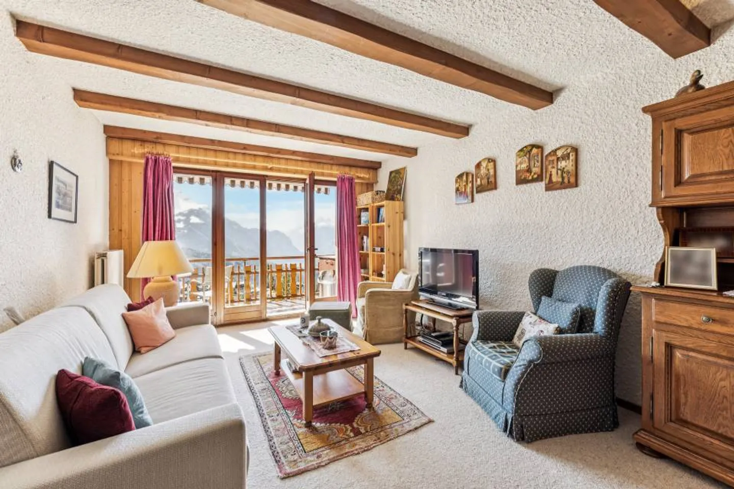 Appartamento 2.5 stanze - Foto 2 di 13